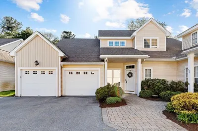 91 Emerald Ct #91 1
