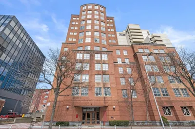 931 Massachusetts Ave #306