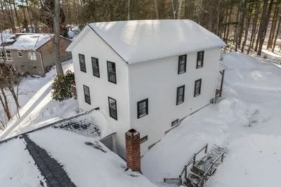 178 Brimfield Rd
