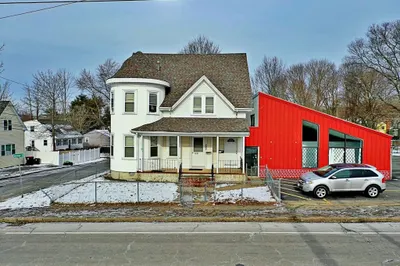 590 Centre St 1