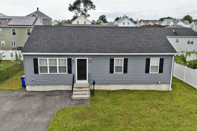 53 Pulaski St 1