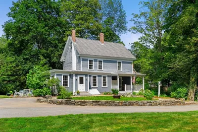598 Bay Rd 1