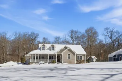 56 Old Lyman Rd 1