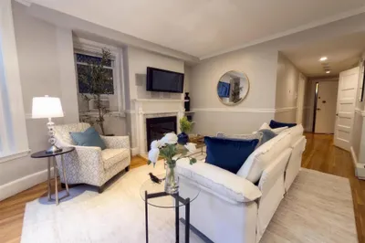 405 Commonwealth Ave #2B 1