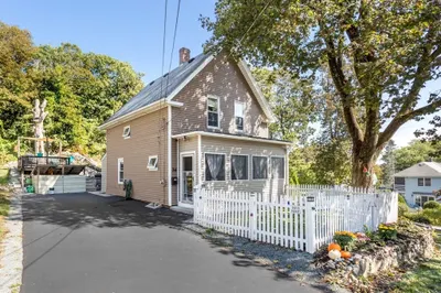 34 Corbin St #34 1