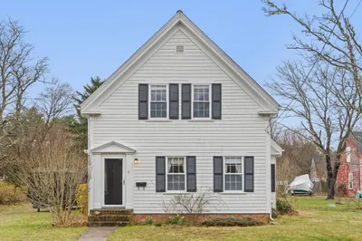 11 Maple Ave