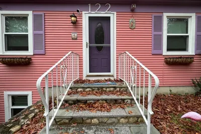 122 Old Mill Rd 1