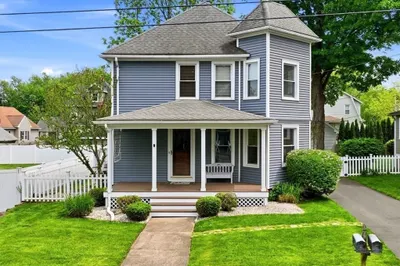 9 Callender Ave