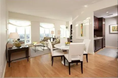 400 Stuart St #29C