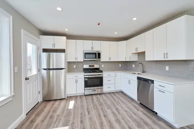 10 Alvan Terrace #2