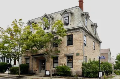 150 8th St #A 1