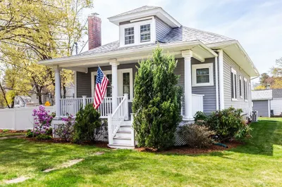262 N Elm St 1