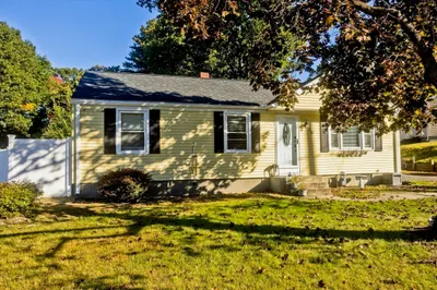 68 Gatewood Rd 1