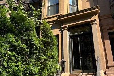 189 Beacon St #4
