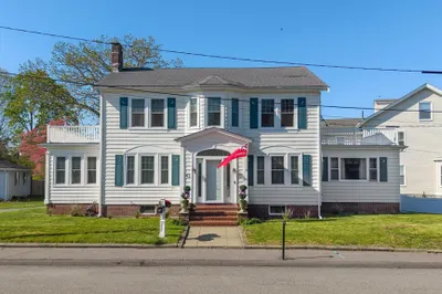 42 Fayette Pl 1