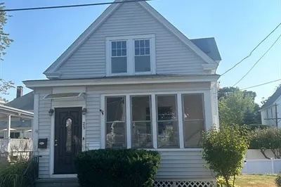 25 Parker Hill Ave