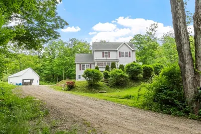 240 Farley Rd