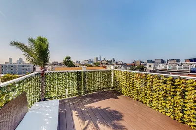 192 Athens St #3 1