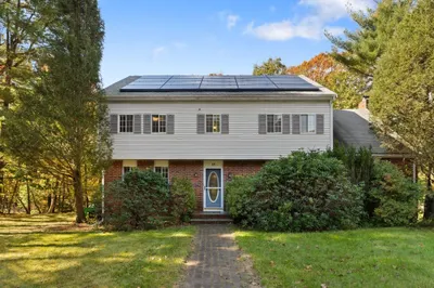 15 Condor Rd 1