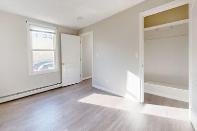 329 Paris Street #3 1
