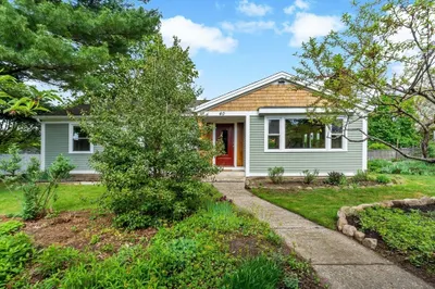 40 Edgemere Drive