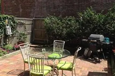 284 K Street #1 1