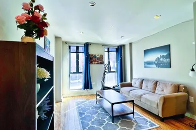 691 Massachusetts #203