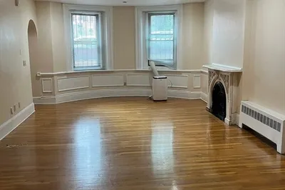 533 Massachusetts Avenue #1