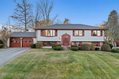 59 Windsor Rd 1