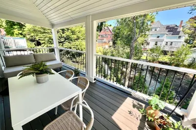 42 Sedgwick St #3
