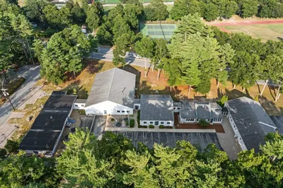 513 Mill St