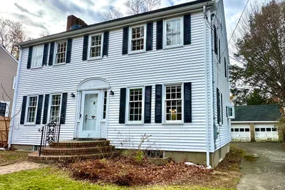 54 Elm St 1