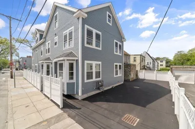 115 Woodrow Ave #B 1