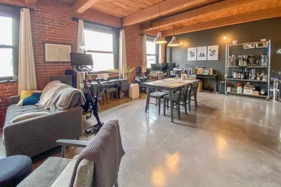 90 Wareham St #407 1