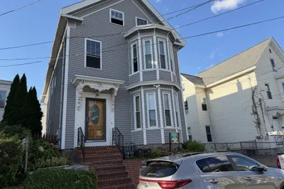 61 Butterfield St 1
