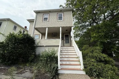 210 Quincy Ave #210