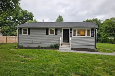 36 Old Bolton Rd 1