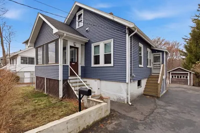 138 Sherman St