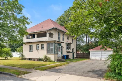 91 Ellison Park