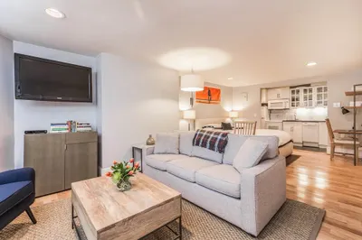 431 Shawmut Avenue #1