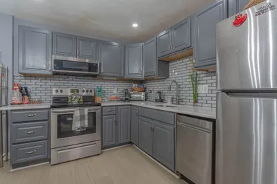 55-57 South St #3 1