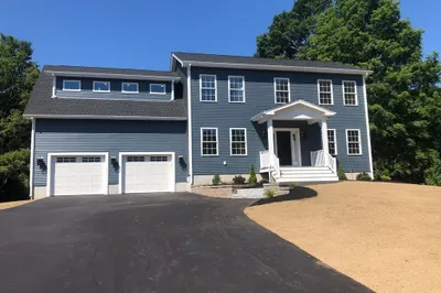 218 Monponsett St 1