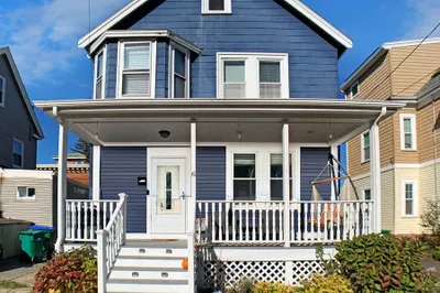 6 Higgins Ave
