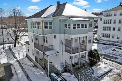 22-24 Beekman Street 1