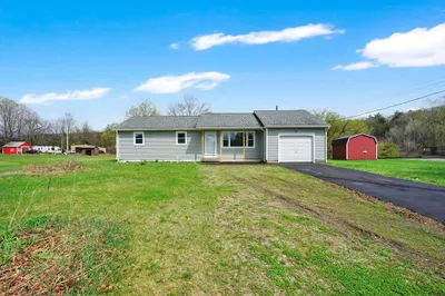 258 Rock Valley Rd 1
