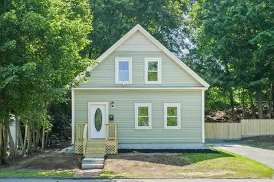 149 E Broadway 1