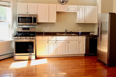 27 Everett St #2