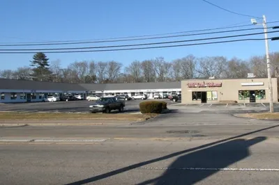 1464 Fall River Ave 1