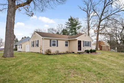 430 Amostown Road 1