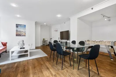 390 Commonwealth Ave #205